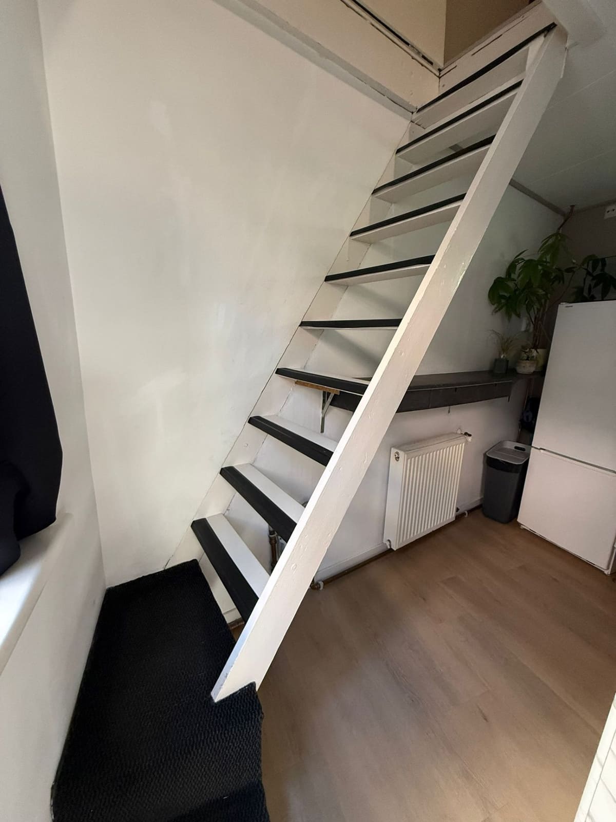 Trap naar de slaapkamer boven